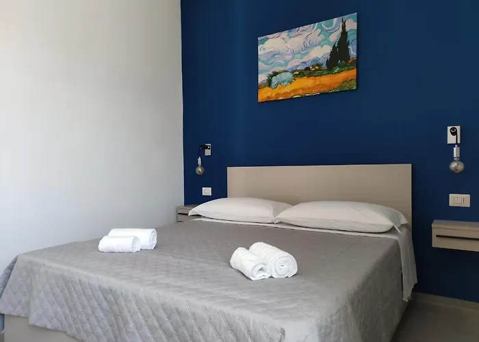 Bed & Breakfast Cromia - Art 3*